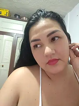 Snapshot of claabella chatting on 15, 4, 2026 claabella online show from 15, 4, 2026