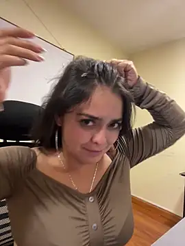 Selene  Ferrer online show from 16, 4, 2026