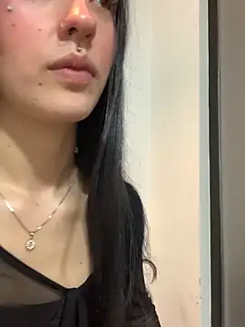 NickieCute- online show from 16, 4, 2026