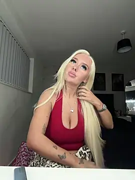 Snapshot of Vanillaheavennn chatting on 11, 6, 2026 Vanillaheavennn online show from 11, 6, 2026
