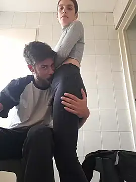 catsqueens online show from 15, 4, 2026