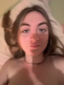 prettykitttty online show from 16, 4, 2026