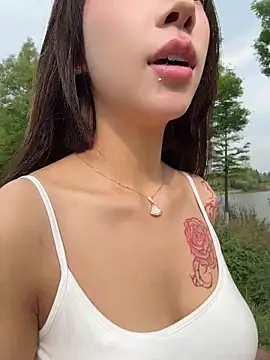 yuyu-727 online show from 21, 4, 2026