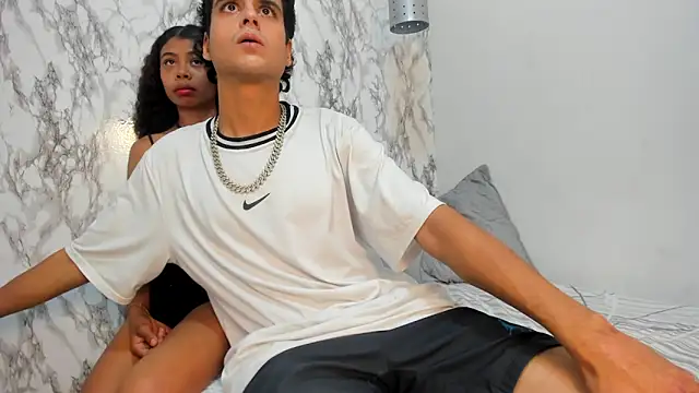 Snapshot of Kratos_Kuromiix chatting on 16, 4, 2026 Kratos Kuromiix online show from 16, 4, 2026