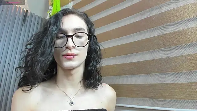 Snapshot of Shammy_rosse chatting on 1, 6, 2026 Shammy rosse online show from 1, 6, 2026