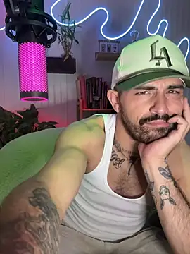 Snapshot of NickyThix chatting on 14, 4, 2026 NickyThix online show from 14, 4, 2026