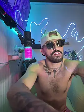 Snapshot of NickyThix chatting on 15, 4, 2026 NickyThix online show from 15, 4, 2026