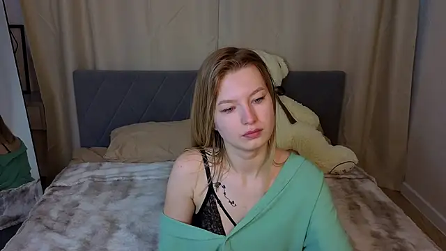 Lisa Hummi online show from 16, 4, 2026