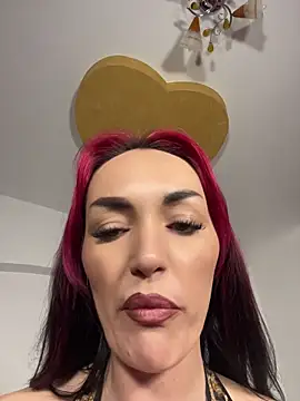 Snapshot of MeganFoxiyyy chatting on 23, 4, 2026 MeganFoxiyyy online show from 23, 4, 2026