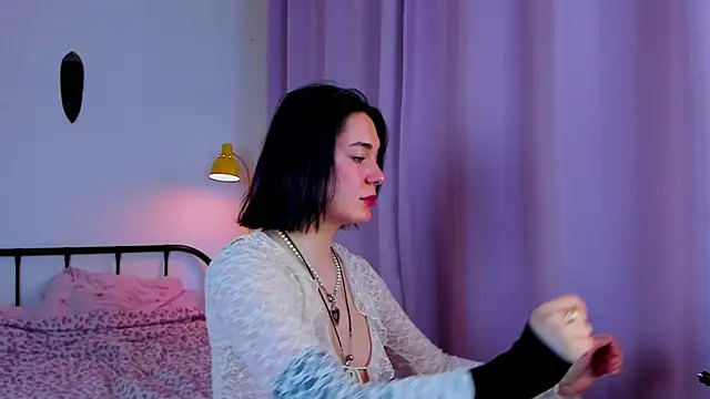 LiyaFly online show from 10, 5, 2026