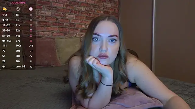 Snapshot of LeryKiss chatting on 22, 4, 2026 LeryKiss online show from 22, 4, 2026