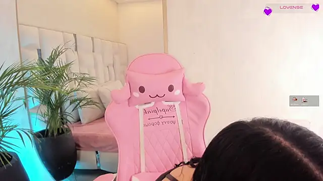 imnikaa  online show from 13, 6, 2026
