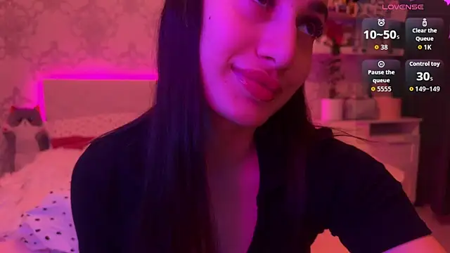 Snapshot of MyNaomi chatting on 9, 6, 2026 MyNaomi online show from 9, 6, 2026