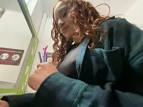leahluna online show from 1, 6, 2026