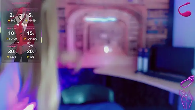 Snapshot of moon_sweet- chatting on 16, 4, 2026 moon sweet- online show from 16, 4, 2026