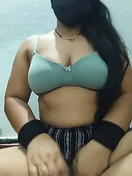 sweetylove01 online show from 7, 6, 2026
