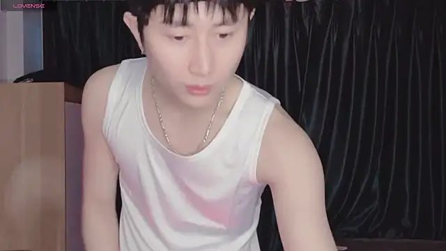 Zz YuunaSSquart zZ online show from 20, 4, 2026