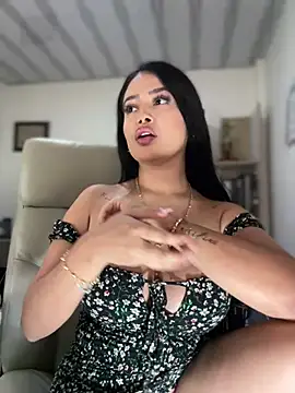 Snapshot of Sara_fun chatting on 10, 3, 2025 Sara fun online show from 10, 3, 2025