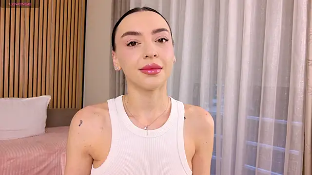 AlissaMarks online show from 4, 6, 2026