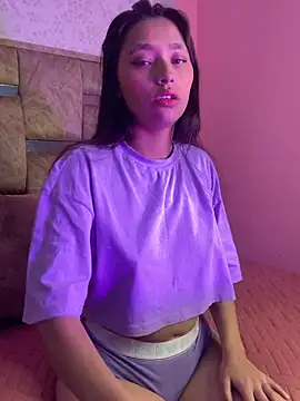 Zoe pink14 online show from 16, 4, 2026