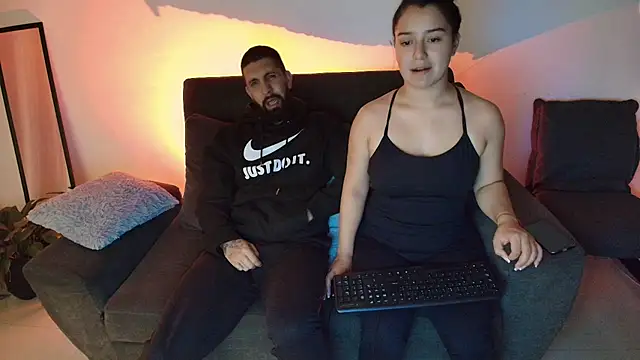 Snapshot of Alyssa_and_DAngelo chatting on 24, 7, 2026 Alyssa and DAngelo online show from 24, 7, 2026