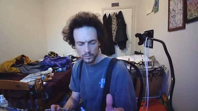 JohnnyMoves online show from 5, 6, 2026
