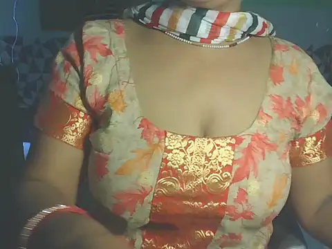 Hotty Bhabhi1 online show from 13, 5, 2026