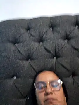 Snapshot of Samanta-42 chatting on 5, 7, 2026 Samanta-42 online show from 5, 7, 2026