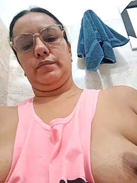 Snapshot of Samanta-42 chatting on 5, 7, 2026 Samanta-42 online show from 5, 7, 2026