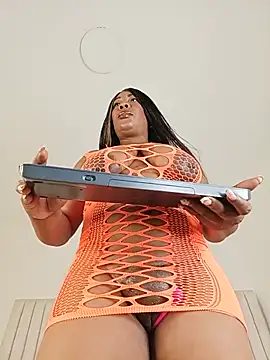 MadameEbony online show from 21, 7, 2026