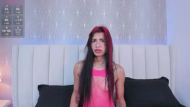 Snapshot of Tori_Gaviria chatting on 15, 5, 2026 Tori Gaviria online show from 15, 5, 2026
