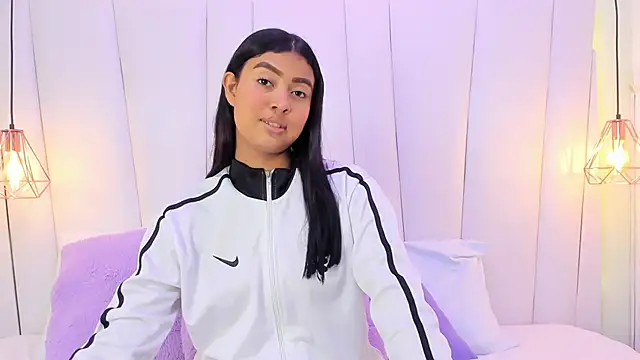 Snapshot of TaniaSevillano chatting on 9, 5, 2026 TaniaSevillano online show from 9, 5, 2026