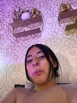 Maggiee 1 online show from 11, 6, 2026