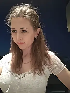Snapshot of irresistibelle chatting on 30, 6, 2026 irresistibelle online show from 30, 6, 2026