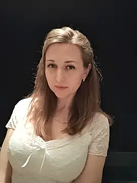 Snapshot of irresistibelle chatting on 2, 7, 2026 irresistibelle online show from 2, 7, 2026