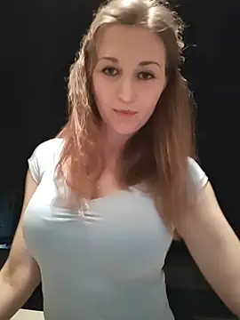 Snapshot of irresistibelle chatting on 21, 7, 2026 irresistibelle online show from 21, 7, 2026