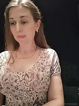 Snapshot of irresistibelle chatting on 22, 7, 2026 irresistibelle online show from 22, 7, 2026