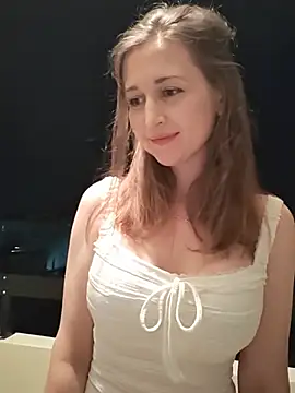 Snapshot of irresistibelle chatting on 26, 7, 2026 irresistibelle online show from 26, 7, 2026