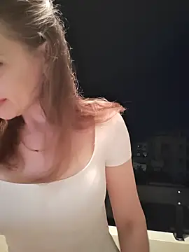 Snapshot of irresistibelle chatting on 27, 7, 2026 irresistibelle online show from 27, 7, 2026