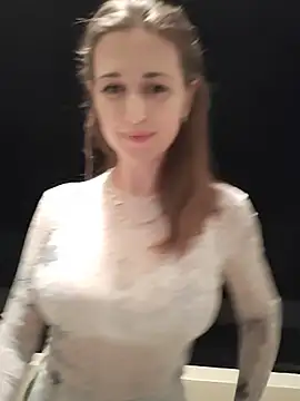 Snapshot of irresistibelle chatting on 30, 7, 2026 irresistibelle online show from 30, 7, 2026