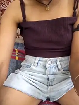 Snapshot of Kamini_rani chatting on 20, 4, 2026 Kamini rani online show from 20, 4, 2026