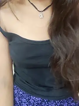 Snapshot of Kamini_rani chatting on 28, 4, 2026 Kamini rani online show from 28, 4, 2026