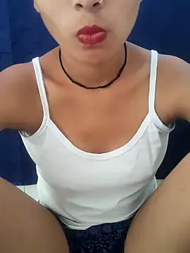Snapshot of Kamini_rani chatting on 7, 5, 2026 Kamini rani online show from 7, 5, 2026