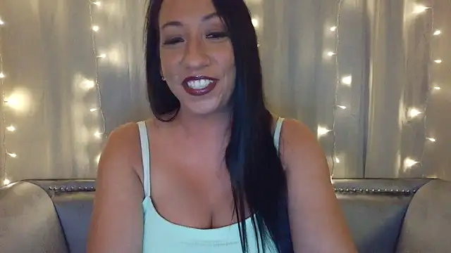 Snapshot of CheyDoll chatting on 14, 6, 2026 CheyDoll online show from 14, 6, 2026