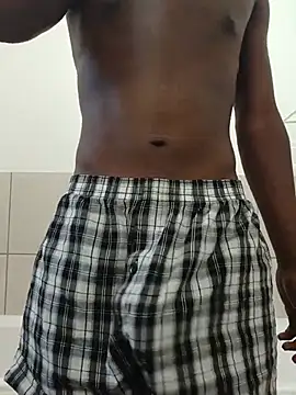 Snapshot of Darkskinned20 chatting on 22, 5, 2026 Darkskinned20 online show from 22, 5, 2026