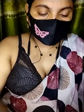 Snapshot of Sila_Vabi9 chatting on 6, 6, 2026 Sila Vabi9 online show from 6, 6, 2026