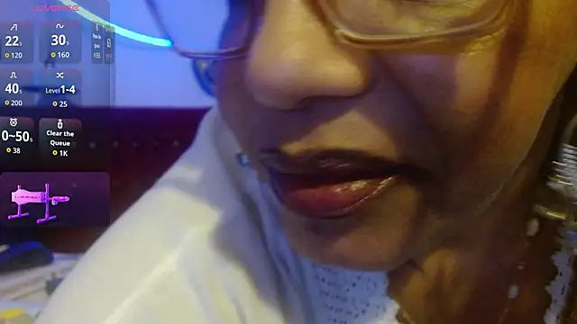 Sweet-Mommy-Milf online show from 2, 5, 2026