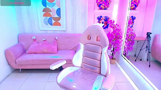 Snapshot of Sofi_monroeee chatting on 27, 5, 2026 Sofi monroeee online show from 27, 5, 2026