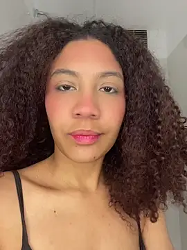 Daphnne Curly online show from 17, 5, 2026