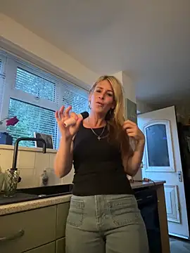 Snapshot of anal-bitch84 chatting on 6, 6, 2026 anal-bitch84 online show from 6, 6, 2026
